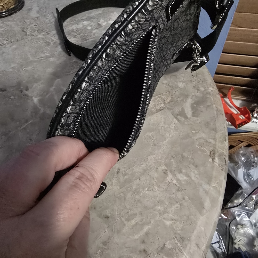 Coach Signature Canvas and Leather Black and Gray Crossbody Bag - Picture 6 of 10